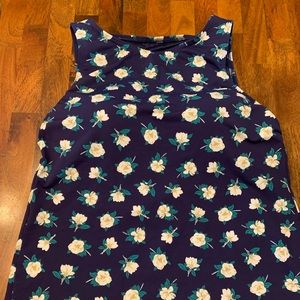 Size 12 Lands End tank bathing suit top